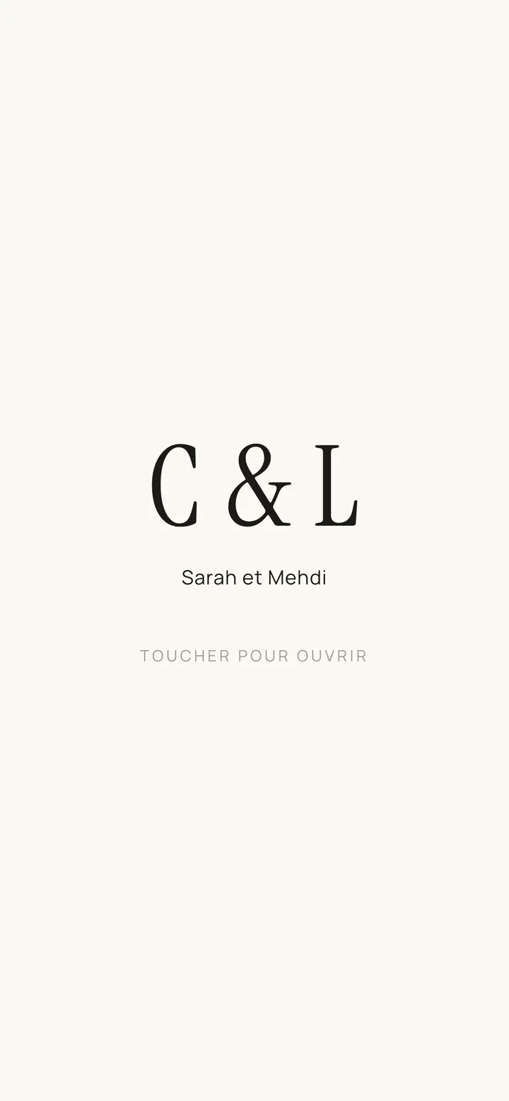 L'invitation reçue par Sarah et Mehdi : une enveloppe à leurs noms, « toucher pour ouvrir ».